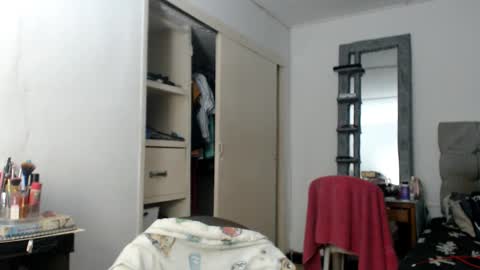 SWEETFANTASYVEN online show from 18, 10, 2025