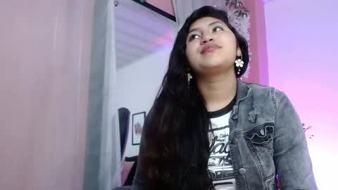 Snapshot of sweetgh_ chatting on 23, 9, 2025 Sweet online show from 23, 9, 2025