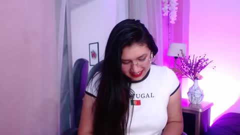 Snapshot of sweetgh_ chatting on 7, 10, 2025 Sweet online show from 7, 10, 2025