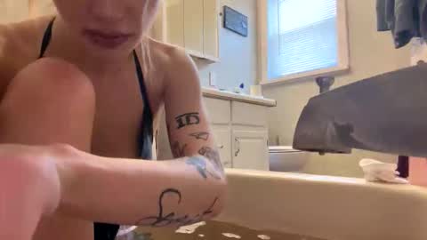 Snapshot of sweetgirlls chatting on 13, 1, 2026 sweetgirlls online show from 13, 1, 2026