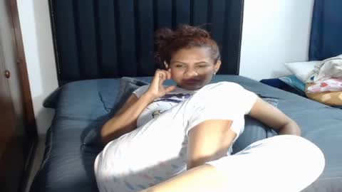 Snapshot of sweetgirlm_ chatting on 12, 3, 2025 Any online show from 12, 3, 2025