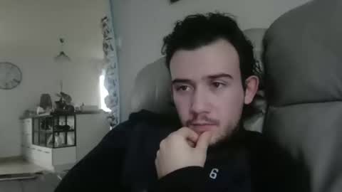 sweetguyss12 online show from 18, 12, 2025