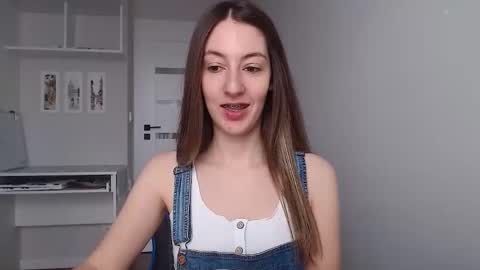 Emma  online show from 18, 11, 2025