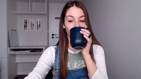 Emma  online show from 3, 12, 2025