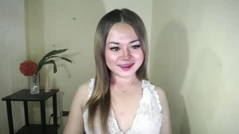 sweethotlove_xoxo online show from 3, 2, 2026