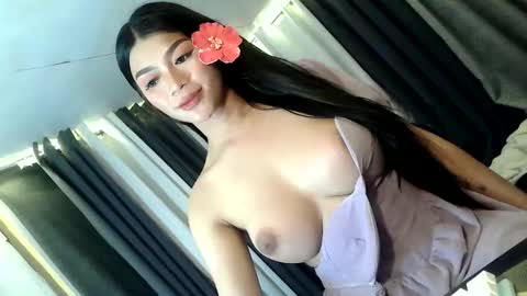 Snapshot of sweetie_fox69 chatting on 23, 4, 2026 Jas online show from 23, 4, 2026