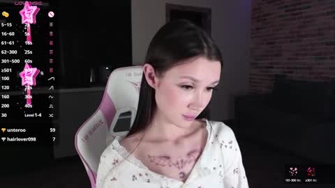 Snapshot of sweetiebones chatting on 12, 12, 2024 bratty gf online show from 12, 12, 2024