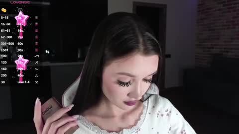 Snapshot of sweetiebones chatting on 16, 12, 2024 bratty gf online show from 16, 12, 2024