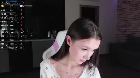Snapshot of sweetiebones chatting on 24, 12, 2024 bratty gf online show from 24, 12, 2024
