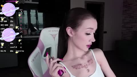 Snapshot of sweetiebones chatting on 12, 2, 2025 bratty gf online show from 12, 2, 2025