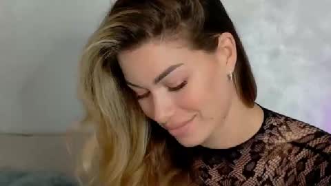 Snapshot of sweetiedarlingxoxox chatting on 4, 10, 2025 Daddy Babby Girl online show from 4, 10, 2025