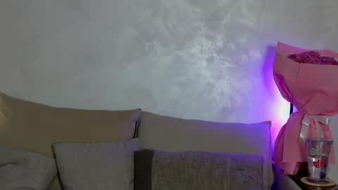 Snapshot of sweetiedarlingxoxox chatting on 11, 10, 2025 Daddy Babby Girl online show from 11, 10, 2025