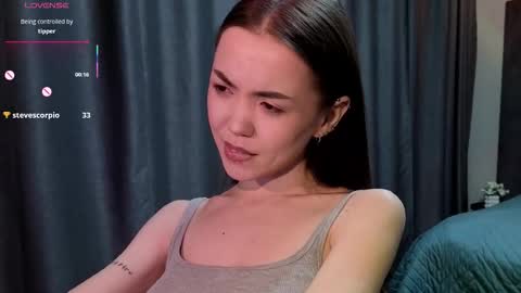 sweetieee_kira online show from 8, 2, 2026