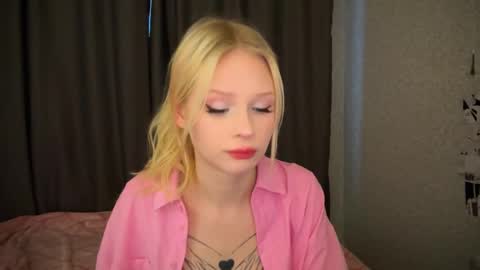 sweetie Lisa3 online show from 19, 1, 2025