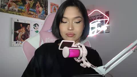 SweetJess online show from 17, 2, 2025