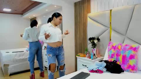 Snapshot of sweetkata_ chatting on 3, 12, 2025 kata online show from 3, 12, 2025