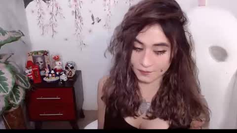 Snapshot of sweetkatik chatting on 29, 5, 2026 karen online show from 29, 5, 2026