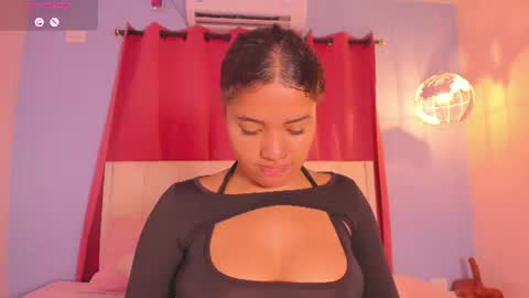 Snapshot of sweetkimmie_ chatting on 10, 6, 2026 Isabel online show from 10, 6, 2026