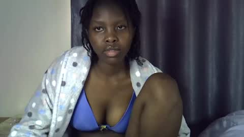Snapshot of sweetkirrie chatting on 13, 7, 2026 sweetkirrie online show from 13, 7, 2026