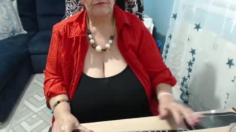Snapshot of sweetladyrebeka chatting on 28, 7, 2026 Rebeka online show from 28, 7, 2026