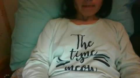 Snapshot of sweetlatinafit chatting on 17, 11, 2025 sweetlatinafit online show from 17, 11, 2025