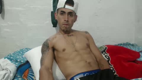 Snapshot of sweetlatinakim chatting on 3, 3, 2026 Camilo online show from 3, 3, 2026