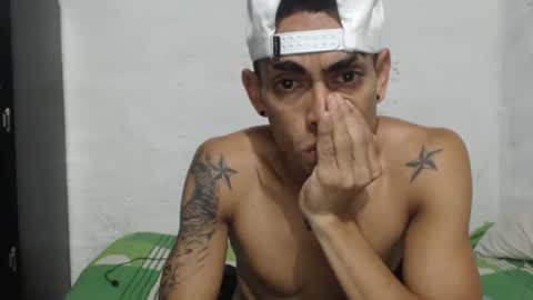 Snapshot of sweetlatinakim chatting on 11, 4, 2026 Camilo online show from 11, 4, 2026