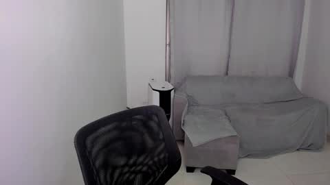 Snapshot of sweetlian_04 chatting on 26, 2, 2025 Lian online show from 26, 2, 2025