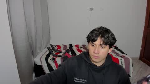 Snapshot of sweetlian_04 chatting on 1, 10, 2025 Lian online show from 1, 10, 2025