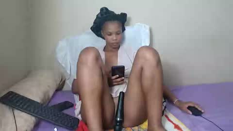 sweetlipss_ online show from 14, 11, 2025