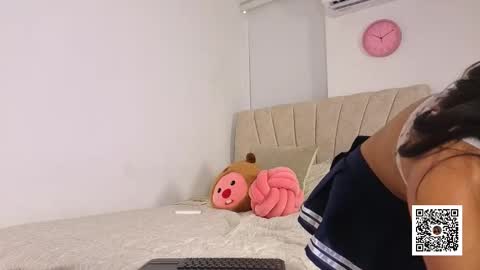 Snapshot of sweetlittlevenus chatting on 14, 9, 2025 Venus online show from 14, 9, 2025