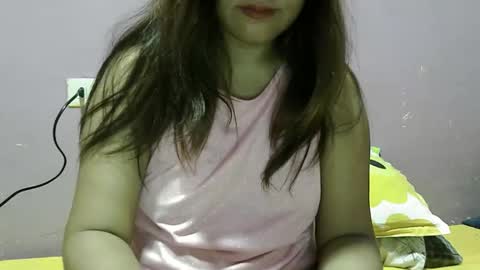 Snapshot of sweetliza20 chatting on 29, 10, 2025 Liz online show from 29, 10, 2025