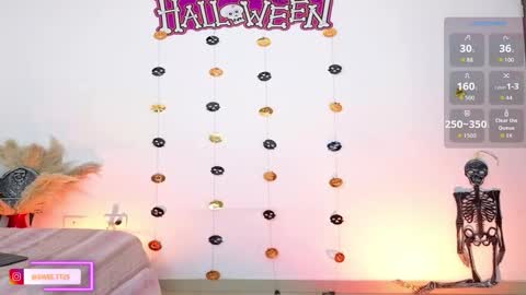 Snapshot of sweetmia_25 chatting on 29, 10, 2025 MIA online show from 29, 10, 2025