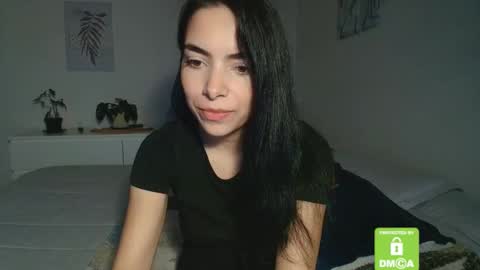 Sweet Mysterious online show from 25, 11, 2025