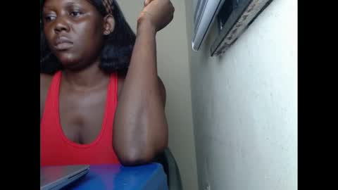 sweetnectarx online show from 16, 2, 2025