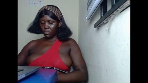 sweetnectarx online show from 24, 2, 2025