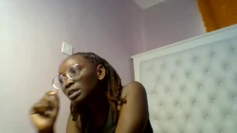 Snapshot of sweetnovah chatting on 8, 6, 2026 Novah girlie online show from 8, 6, 2026
