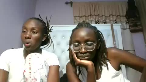 Snapshot of sweetnovah chatting on 13, 6, 2026 Novah girlie online show from 13, 6, 2026