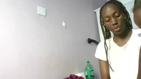 Snapshot of sweetnovah chatting on 14, 6, 2026 Novah girlie online show from 14, 6, 2026