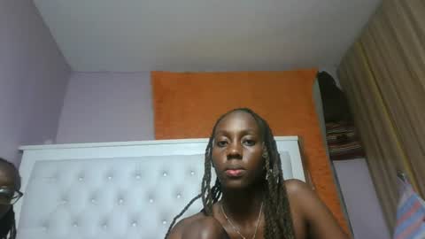 Snapshot of sweetnovah chatting on 20, 6, 2026 Novah girlie online show from 20, 6, 2026
