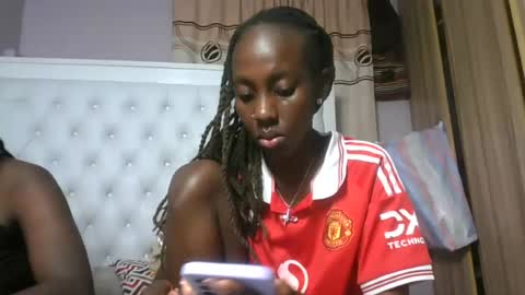 Snapshot of sweetnovah chatting on 1, 7, 2026 Novah girlie online show from 1, 7, 2026