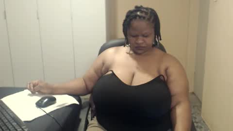 sweetnoziexxx online show from 4, 10, 2025