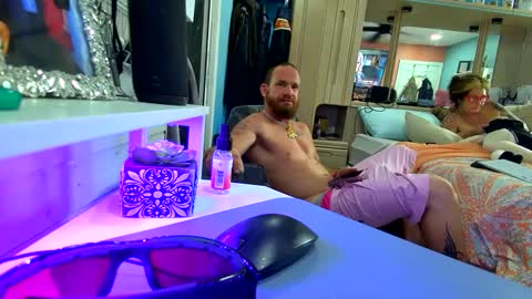 Snapshot of sweetnsexy95 chatting on 18, 2, 2025 WeAim2PZzz online show from 18, 2, 2025