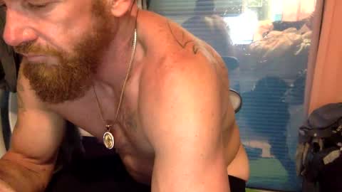 Snapshot of sweetnsexy95 chatting on 27, 2, 2025 WeAim2PZzz online show from 27, 2, 2025