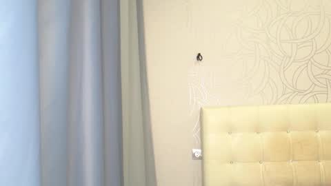 Snapshot of sweetpairfun chatting on 7, 3, 2025 Veronica and Alex online show from 7, 3, 2025