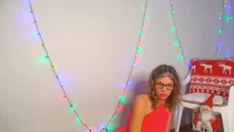 Snapshot of sweetpairfun chatting on 16, 11, 2025 Veronica and Alex online show from 16, 11, 2025