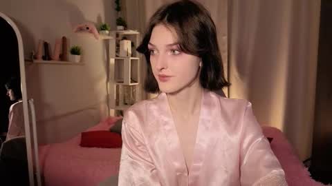 Anya online show from 5, 10, 2025