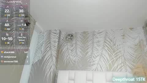 Snapshot of sweetpervert__ chatting on 18, 1, 2025 MIA online show from 18, 1, 2025