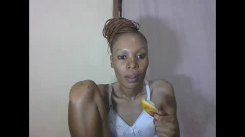 ESTHER online show from 3, 4, 2026