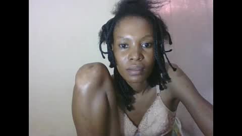 ESTHER online show from 30, 5, 2026